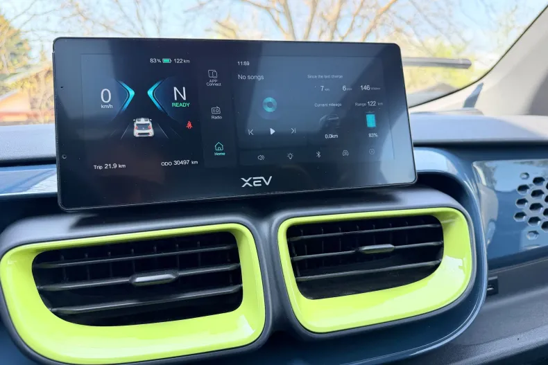 XEV YOYO din 2023 cu 30.497 km - oferta XEV208348 - foto 19