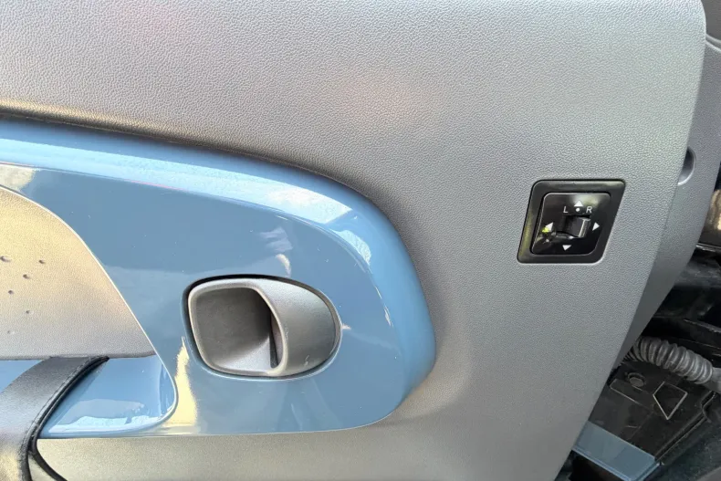 XEV YOYO din 2023 cu 30.497 km - oferta XEV208348 - foto 22