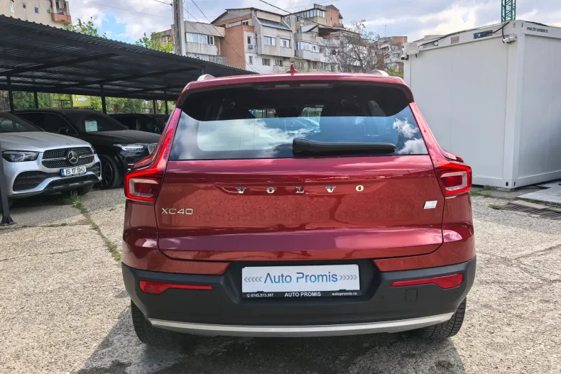 Volvo XC40 din 2021 cu 112.100 km - oferta VOL208352 - foto 10