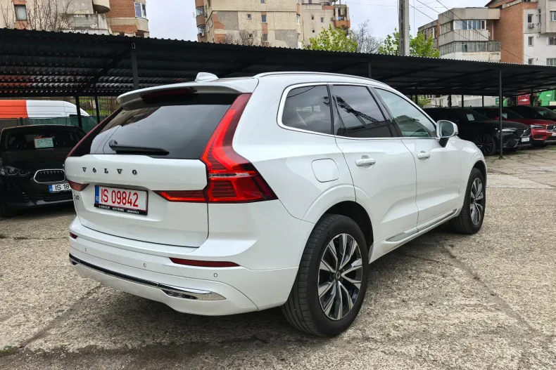 Volvo XC60 din 2022 cu 120.950 km - oferta VOL208353 - foto 4