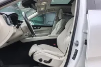 Volvo XC60 din 2022 cu 120.950 km - oferta VOL208353 - foto 12