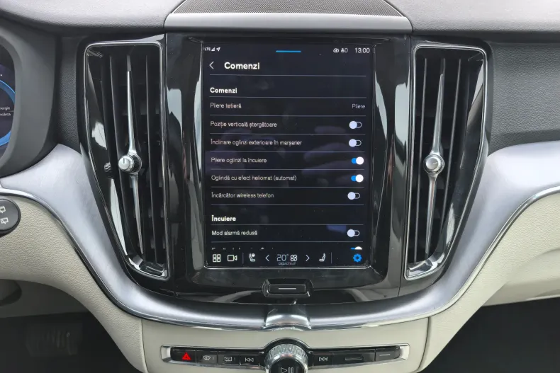 Volvo XC60 din 2022 cu 120.950 km - oferta VOL208353 - foto 19