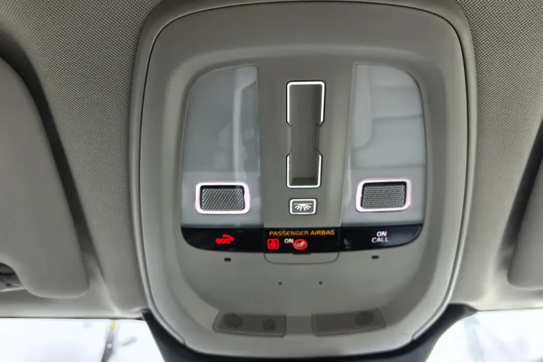 Volvo XC60 din 2022 cu 120.950 km - oferta VOL208353 - foto 23