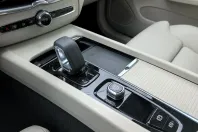 Volvo XC60 din 2022 cu 120.950 km - oferta VOL208353 - foto 25