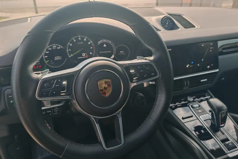 Porsche Cayenne Coupe din 2022 cu 67.772 km - oferta POR208357 - foto 9