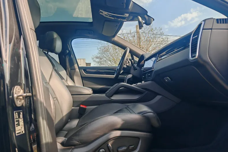 Porsche Cayenne Coupe din 2022 cu 67.772 km - oferta POR208357 - foto 20