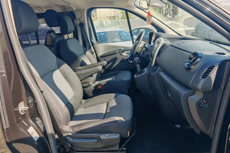 Renault Trafic din 2021 cu 53.940 km - oferta REN208358 - foto 8