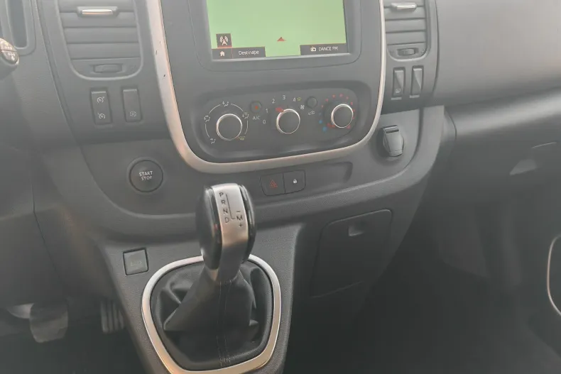 Renault Trafic din 2021 cu 53.940 km - oferta REN208358 - foto 10