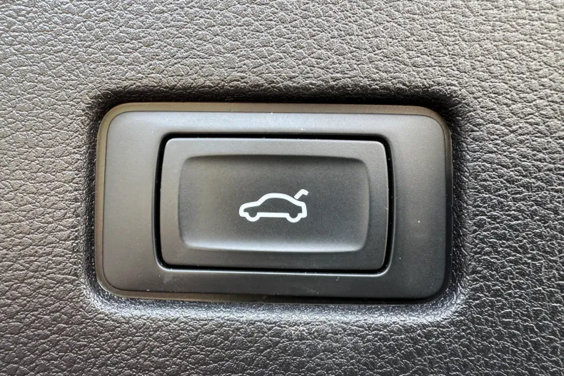 Audi Q8 din 2023 cu 85.577 km - oferta AUD208360 - foto 27