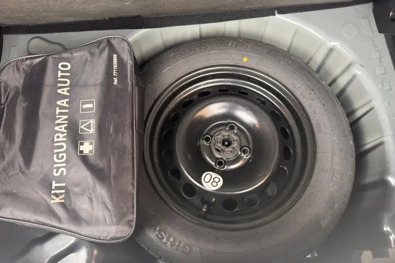 Dacia Sandero din 2022 cu 70.897 km - oferta DAC208365 - foto 13