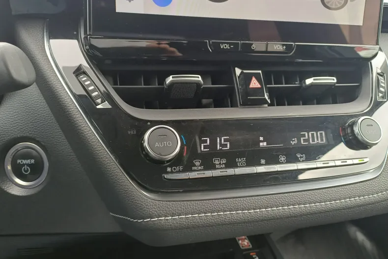 Toyota Corolla din 2023 cu 91.391 km - oferta TOY208366 - foto 18