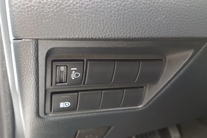 Toyota Yaris din 2021 cu 80.611 km - oferta TOY208368 - foto 13