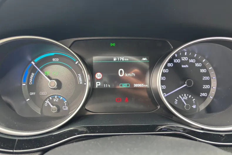 Kia XCeed din 2021 cu 38.900 km - oferta KIA208373 - foto 13