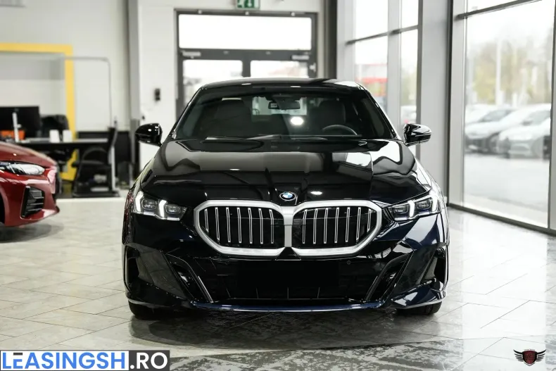 BMW 520i (Seria 5) din 2025 cu 11.855 km - oferta BMW208387 - foto 2