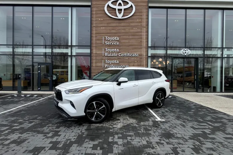 Toyota Highlander din 2022 cu 76.106 km - oferta TOY208390 - foto 1