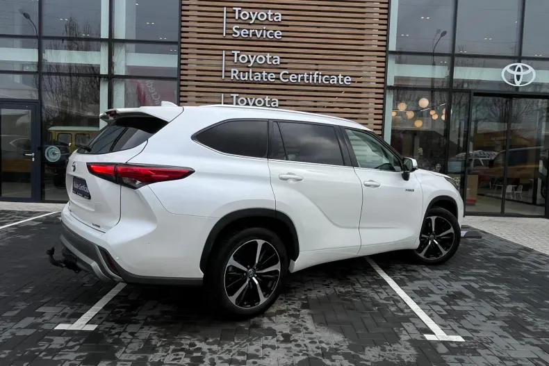 Toyota Highlander din 2022 cu 76.106 km - oferta TOY208390 - foto 8