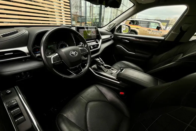 Toyota Highlander din 2022 cu 76.106 km - oferta TOY208390 - foto 9