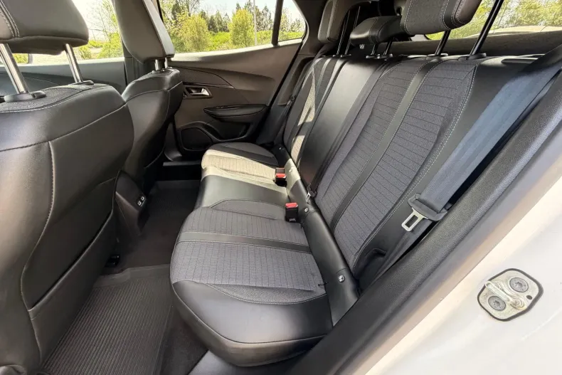 Peugeot 2008 din 2021 cu 133.000 km - oferta PEU208393 - foto 19