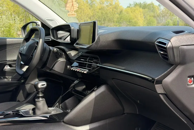 Peugeot 2008 din 2021 cu 133.000 km - oferta PEU208393 - foto 22