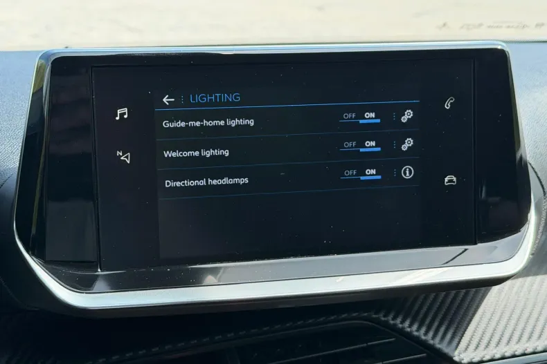 Peugeot 2008 din 2021 cu 133.000 km - oferta PEU208393 - foto 28