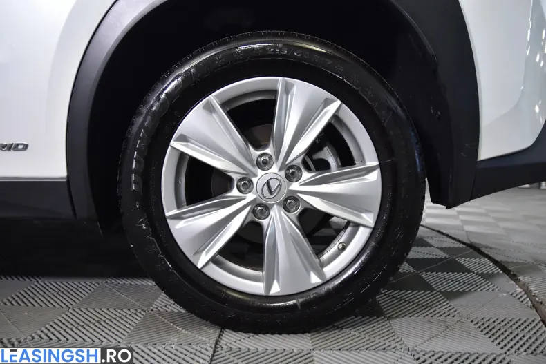 Lexus UX din 2021 cu 37.439 km - oferta LEX208395 - foto 13