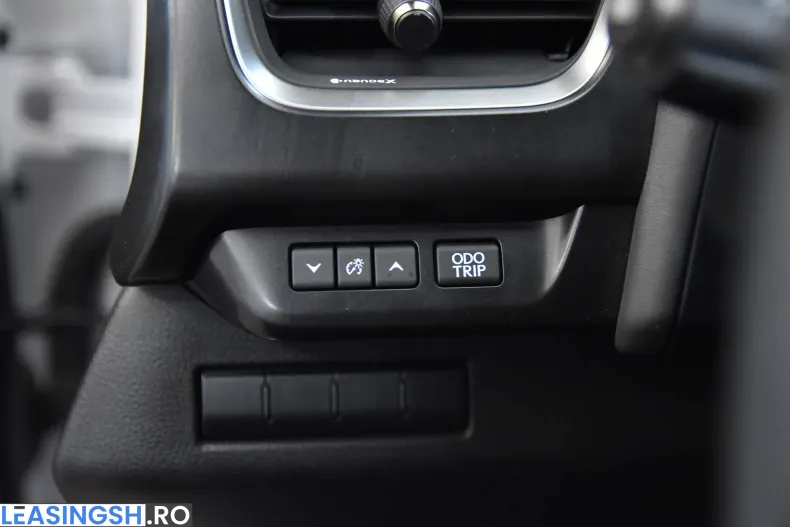 Lexus UX din 2021 cu 37.439 km - oferta LEX208395 - foto 15