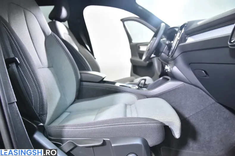 Volvo XC40 din 2022 cu 104.198 km - oferta VOL208396 - foto 11