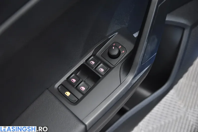 Seat Arona din 2023 cu 69.479 km - oferta SEA208397 - foto 14