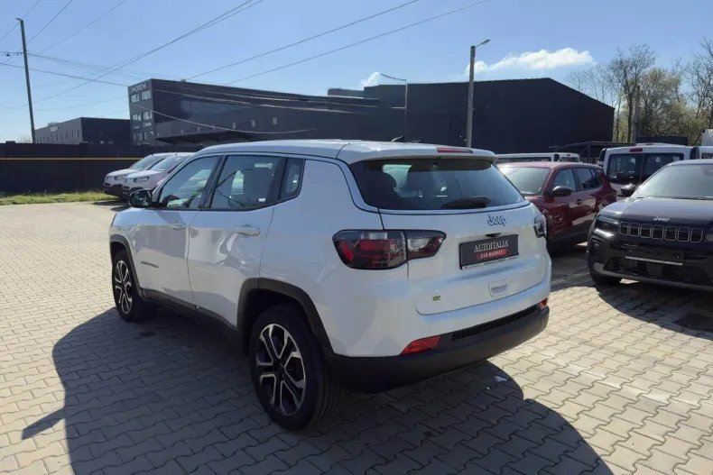 Jeep Compass din 2024 cu 53.796 km - oferta JEE208399 - foto 5