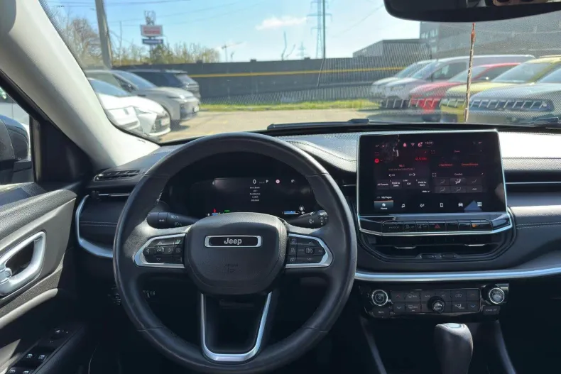 Jeep Compass din 2024 cu 53.796 km - oferta JEE208399 - foto 16