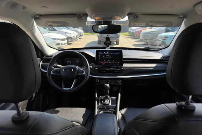 Jeep Compass din 2024 cu 40.830 km - oferta JEE208400 - foto 4