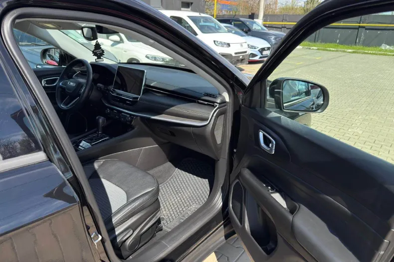 Jeep Compass din 2024 cu 47.073 km - oferta JEE208401 - foto 9