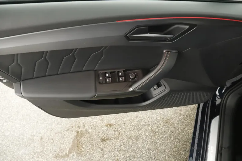 Cupra Leon din 2022 cu 25.418 km - oferta CUP208406 - foto 14