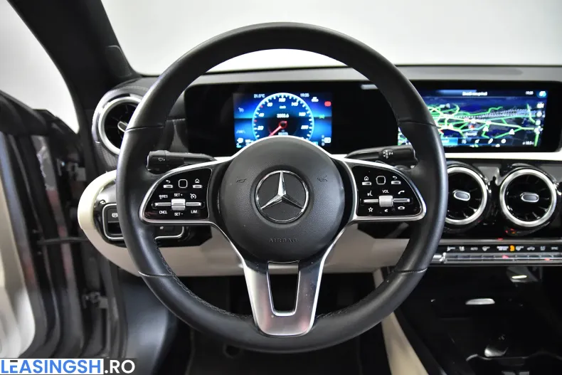 Mercedes-Benz CLA 220 (Clasa CLA) din 2023 cu 89.775 km - oferta MER208410 - foto 16