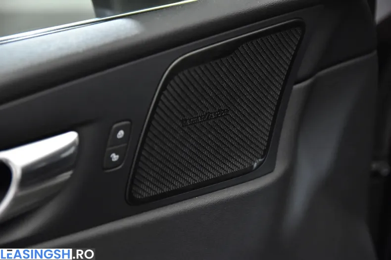 Volvo XC60 din 2020 cu 136.004 km - oferta VOL208412 - foto 15