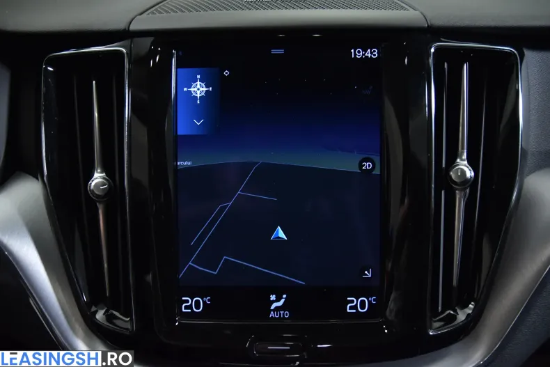 Volvo XC60 din 2020 cu 136.004 km - oferta VOL208412 - foto 21