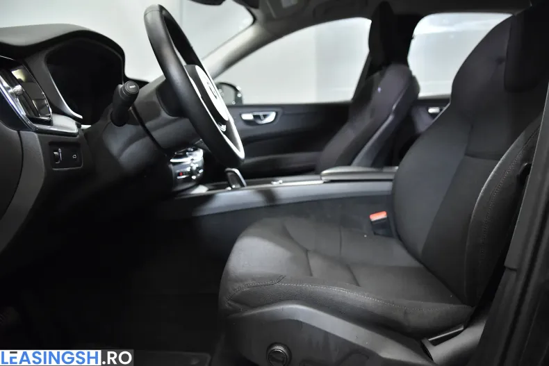 Volvo XC60 din 2020 cu 136.004 km - oferta VOL208412 - foto 22