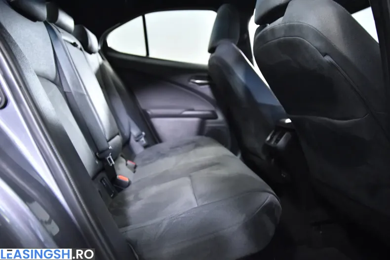 Lexus UX din 2021 cu 96.570 km - oferta LEX208413 - foto 12