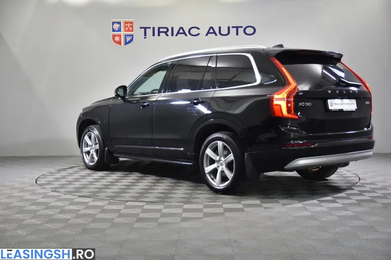 Volvo XC90 din 2022 cu 81.592 km - oferta VOL208421 - foto 3