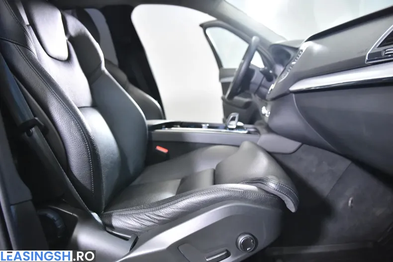 Volvo XC90 din 2022 cu 81.592 km - oferta VOL208421 - foto 11