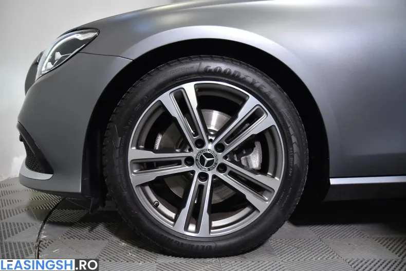 Mercedes-Benz E din 2020 cu 125.053 km - oferta MER208422 - foto 13