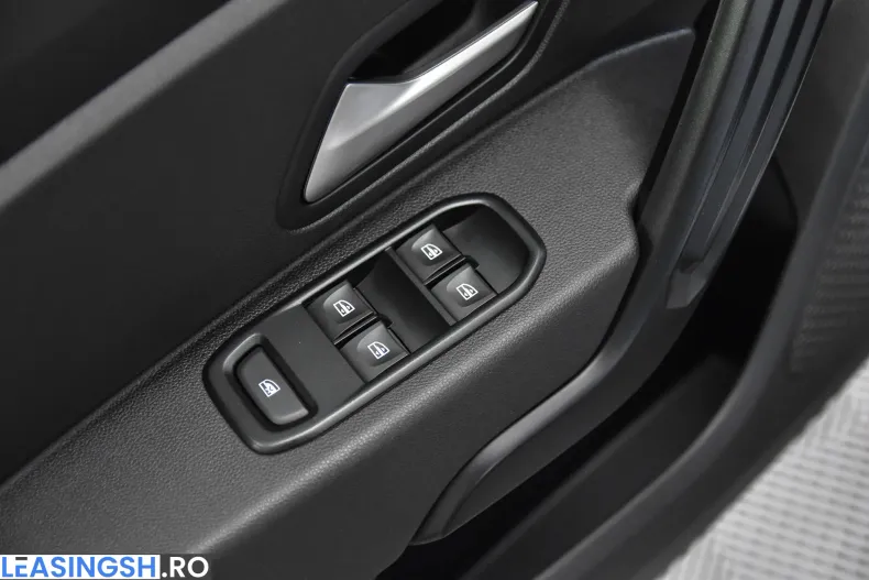 Dacia Duster din 2023 cu 103.902 km - oferta DAC208423 - foto 14