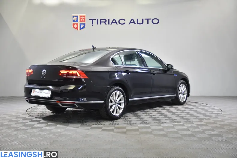 Volkswagen Passat din 2022 cu 65.517 km - oferta VOL208438 - foto 5