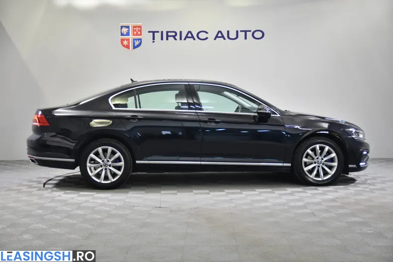 Volkswagen Passat din 2022 cu 65.517 km - oferta VOL208438 - foto 6