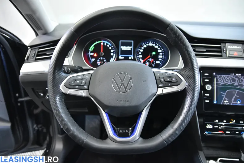 Volkswagen Passat din 2022 cu 65.517 km - oferta VOL208438 - foto 15