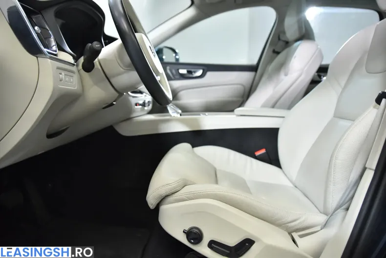Volvo XC60 din 2021 cu 79.753 km - oferta VOL208449 - foto 22