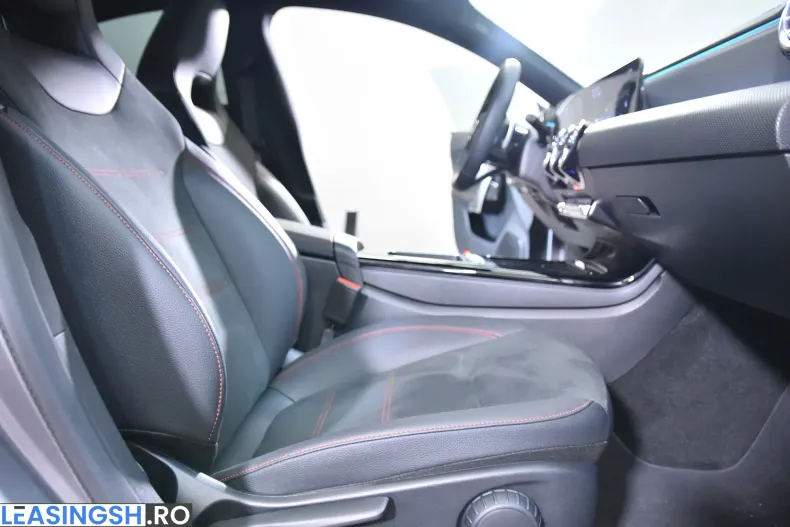 Mercedes-Benz CLA 250 (Clasa CLA) din 2024 cu 11.406 km - oferta MER208451 - foto 11