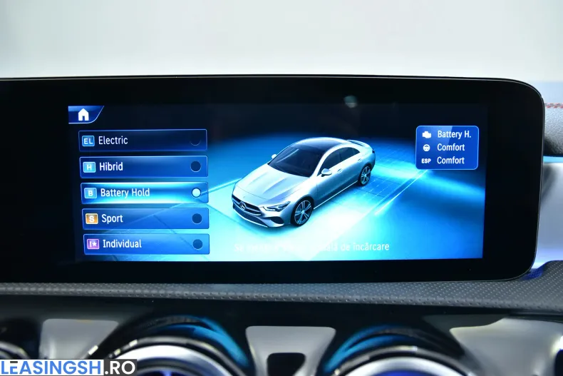 Mercedes-Benz CLA 250 (Clasa CLA) din 2024 cu 11.406 km - oferta MER208451 - foto 21