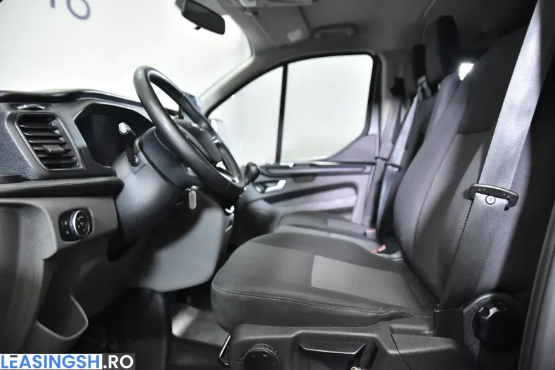 Ford Transit Custom din 2022 cu 115.781 km - oferta FOR208452 - foto 23