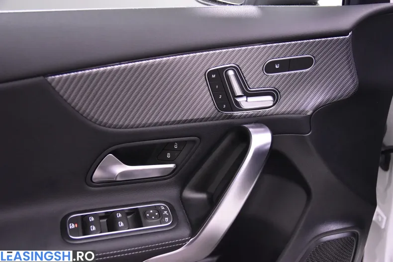 Mercedes-Benz A 180 (Clasa A) din 2024 cu 7.956 km - oferta MER208458 - foto 14